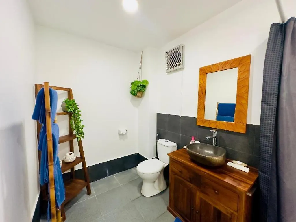 Tiga Kelapa Villa By Smart Digital Legian  Indonesia